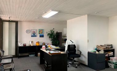 48172 Local en arriendo en el sector Villa Carlota, Poblado, Medellin
