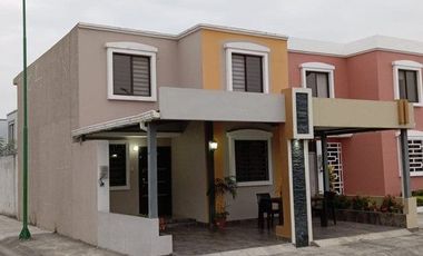 Se alquila casa esquinera en Babahoyo