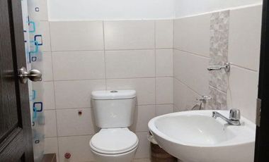 Se alquila casa esquinera en Babahoyo