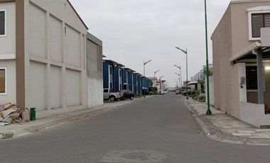 Se alquila casa esquinera en Babahoyo