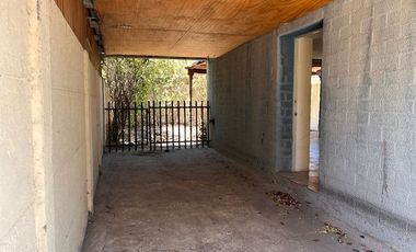 Oportunidad!!  Casa de 4 dormitorios y 2 baños en San Bernardo