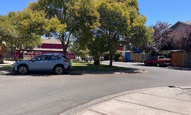 Oportunidad!!  Casa de 4 dormitorios y 2 baños en San Bernardo