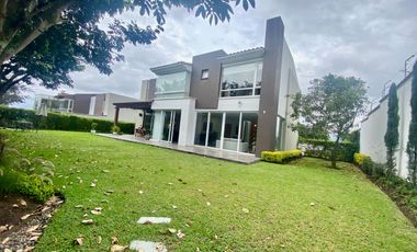 Casa en Alquiler 3 Dormitorios en Cumbayá Quito Ecuador