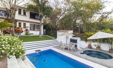 CASA EN VENTA, CLUB DE GOLF STA. FE, XOCHITEPEC, MORELOS