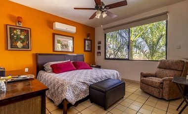 CASA EN VENTA, CLUB DE GOLF STA. FE, XOCHITEPEC, MORELOS