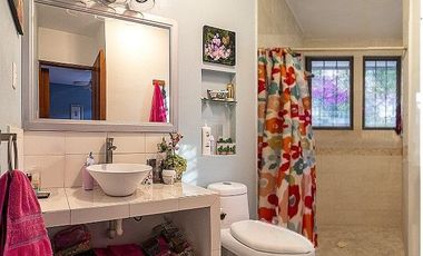 CASA EN VENTA, CLUB DE GOLF STA. FE, XOCHITEPEC, MORELOS