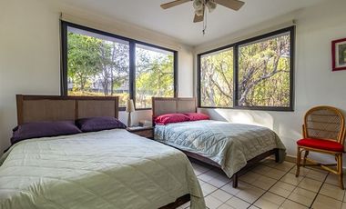 CASA EN VENTA, CLUB DE GOLF STA. FE, XOCHITEPEC, MORELOS