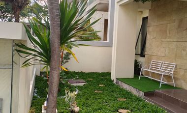 Dijual rumah royal residen, sudah  renov terima baru, bagus siap pakai