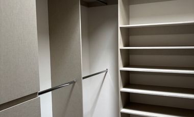 RENTA CASA NUEVA EN PRIVANZAS