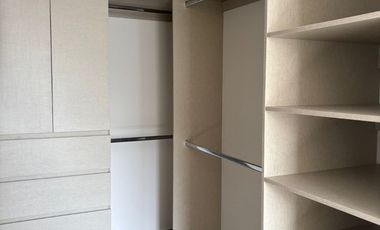 RENTA CASA NUEVA EN PRIVANZAS