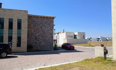 Lote en venta en Zerezotla San Pedro Cholula en Fraccionamiento residencial