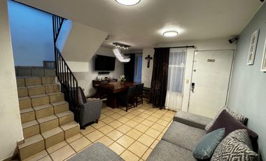 Casa en venta en Parques del Bosque, atrás del ITESO