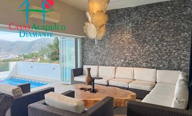 Casa en venta con 3 terrazas, alberca privada y vista al mar