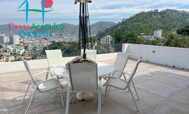 Casa en venta con 3 terrazas, alberca privada y vista al mar
