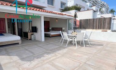 Casa en venta con 3 terrazas, alberca privada y vista al mar