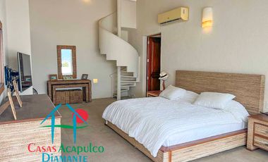 Casa en venta con 3 terrazas, alberca privada y vista al mar