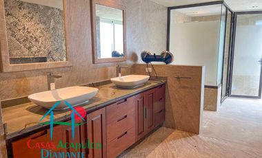 Casa en venta con 3 terrazas, alberca privada y vista al mar