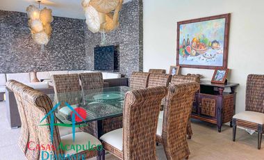 Casa en venta con 3 terrazas, alberca privada y vista al mar