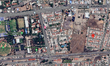 Se vende exclenete casa P.º de las Flores, Bosques de la Alameda, 38033 Celaya, Gto., México