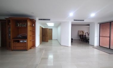 Apartamento en arriendo en Alto Prado.