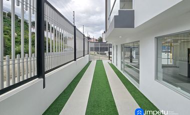 Se vende casa esquinera a estrenar al sur de la ciudad