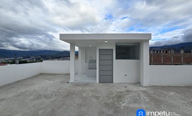 Se vende casa esquinera a estrenar al sur de la ciudad