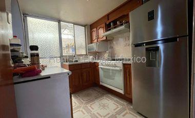 CASA EN VENTA EN TULTITLAN (CALLE CERRADA CON VIGILANCIA 24/7)