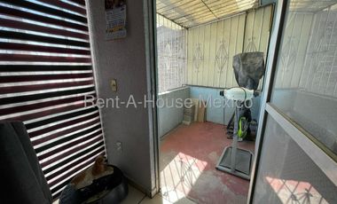 CASA EN VENTA EN TULTITLAN (CALLE CERRADA CON VIGILANCIA 24/7)