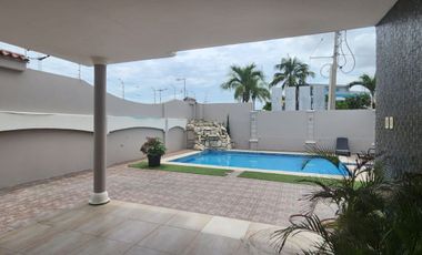 Samborondon, Renta de linda casa 4 dormitorios con piscina