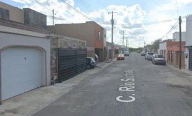 VENTA DE CASA RIO SUCHIATE FRACCIONAMIENTO RIO BRAVO NUEVO LAREDO TAMAULIPAS