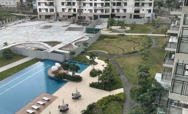 Studio Unit with Parking Slot at Viento at Cerca For Sale
