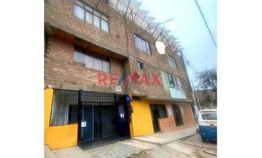 Venta De Casa En Av Con 3 Locales Comerciales En El Distrito Rimac Urb Balcon Del Rimac