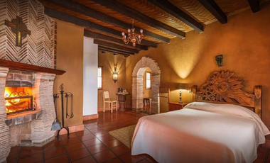 FINCA EN PATZCUARO MICHOACAN 6753 METROS2