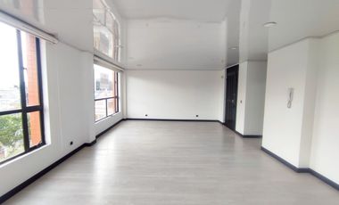 ARRIENDO APARTAMENTO CON GARAJE CARABELAS PUENTE ARANDA