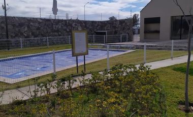 CASA EN RENTA LEON, GTO. CANAH RESIDENCIAL SALIDA A LAGOS DE MORENO, PASANDO LA ANTORCHA !!!!