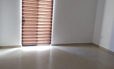 CASA EN RENTA LEON, GTO. CANAH RESIDENCIAL SALIDA A LAGOS DE MORENO, PASANDO LA ANTORCHA !!!!