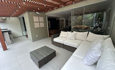 Lujoso departamento con preciosa área social en Chacarilla  🏡💫