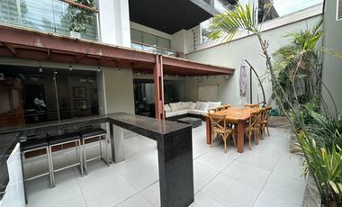 Lujoso departamento con preciosa área social en Chacarilla  🏡💫