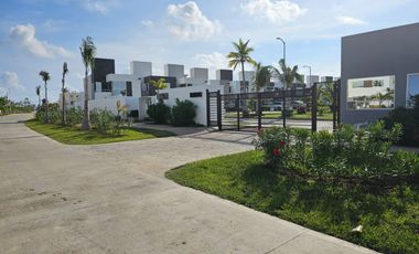 ¡ OPORTUNIDAD DE INVERSION CASA CON CLUB DE PLAYA!!