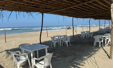 ¡ OPORTUNIDAD DE INVERSION CASA CON CLUB DE PLAYA!!