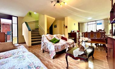📌Casa Amoblada céntrica en Residencial San Martín ICA Plaza del Sol!– 3 habitaciones!