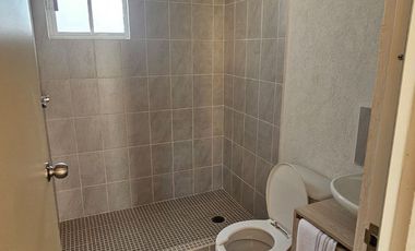 ¡VENTA CASA AMPLIA CERCA DE LA PLAYA !!