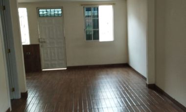 CASA EN VENTA CERCA A LA MATERNIDAD DEL SUR QUITUMBE