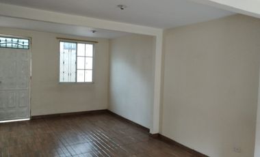 CASA EN VENTA CERCA A LA MATERNIDAD DEL SUR QUITUMBE