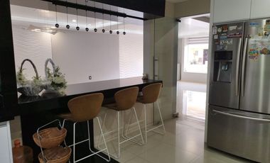 Aaa Casa en Venta en Privada en Colón Echegaray!
