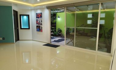 Aaa Casa en Venta en Privada en Colón Echegaray!