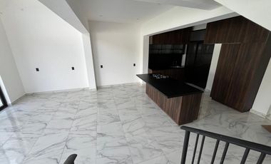 CASA EN VENTA, CON ALBERCA, EN OAXTEPEC, MORELOS