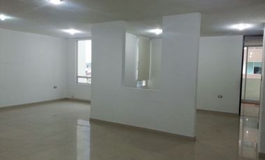 Rento departamento en la Avenida Forjadores muy cerca de Plaza San Diego
