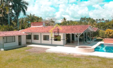 SE VENDE CASA CAMPESTRE CERCA A MANIZALES