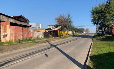 Terreno Amplio 745 M2 en Esquina de Mac Iver y Sarmiento, Padre las Casas